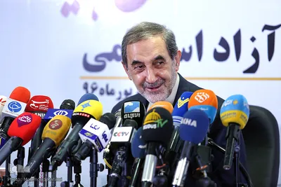 نشست خبری دکتر علی اکبر ولایتی رئیس هیات موسس دانشگاه آزاد اسلامی