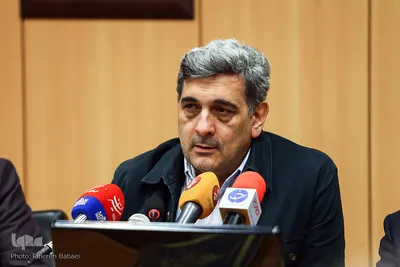 پیروز حناچی، شهردار تهران در جلسه کمیته مشارکت‌های مردمی ستاداربعین