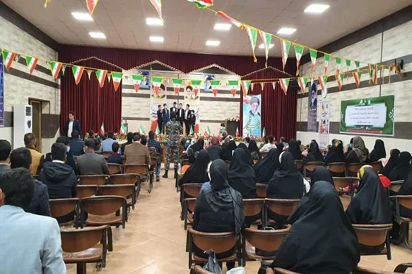 برپایی محفل قرآنی و تجلیل از 42 بانوی قرآنی سیستان و بلوچستان