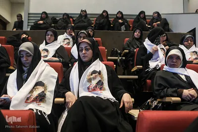 اجتماع ۴ هزار نفری دختران بسیجی
