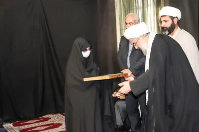 تجلیل جهاد دانشگاهی همدان از پیشکسوتان قرآنی ملایر