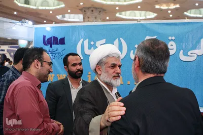 غرفه ایکنا در بیست‌وپنجمین نمایشگاه قرآن-۲
