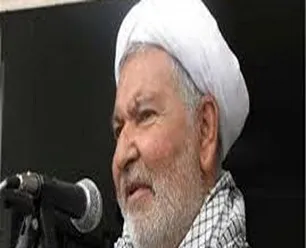 مسلمانان با شرکت در آیین پیاده‌روی اربعین، راه امام حسین(ع) را ادامه می‌دهند