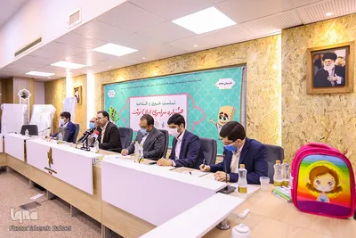 آیین افتتاح جشنواره رونمایی از محصولات نوشت افزار ایرانی اسلامی