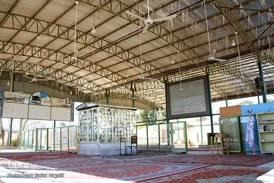 مقبره همسر استاد اشرف حداد(آهنگر)در جوی هر هر یزد‎