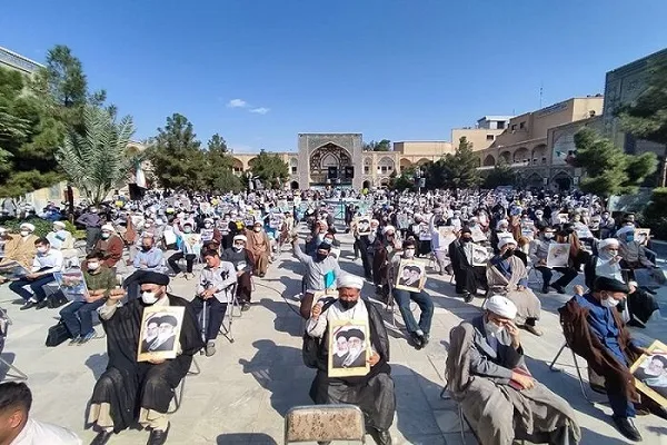 د قم د علمیه حوزې دینی طلبه ؤ دافغان مظلوم ولس په ملاتړکې غونډه جوړه کړه