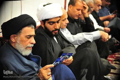 مراسم عزاداری و قرائت زیارت اربعین در حسینیه شهید آل مبارک