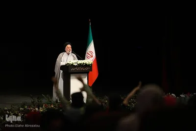 جشن خانوادگی نور امید و ایمان در فرهنگسرای بهمن برگزار شد