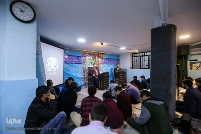 محفل انس با قرآن در مدرسه طلایه داران زندگی