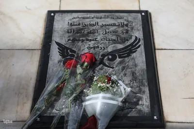 آئین ادای احترام و عطر افشانی مزار شهدای گمنام دانشگاه تهران