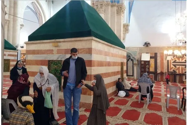رژیم صهیونیستی مسجد ابراهیمی را به روی مسلمانان بست