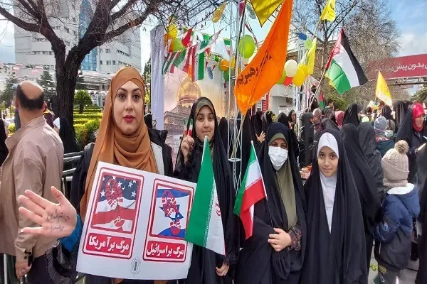 راهپیمایی جشن پیروزی انقلاب اسلامی در مرکز استان مازندران