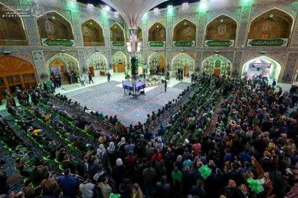 بالصور...العتبة العلوية تقيم احتفالاً بهيجاً تيمناً بولادة الامام الزمان(عج)