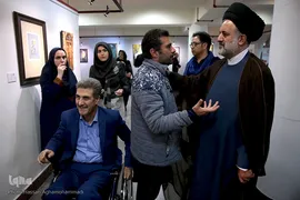 حضور حجت الاسلام والمسلمین سید رمضان موسوی مقدم، قائم مقام رئیس سازمان صداوسیما و جواد مزدآبادی، کارگردان سینما درنمایشگاه آثار برگزیده جشنواره ملی و هنری «همام»