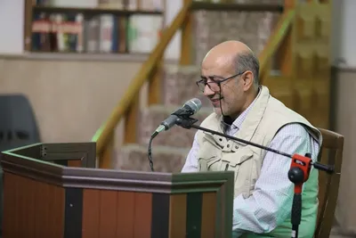محفل هفتگی تلاوت قرآن در مسجد امام علی(ع) تبریز