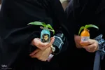 تحویل سال نو در کنار شهدا‎