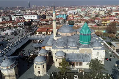 آرامگاه حضرت مولانا در شهر قونیه کشور ترکیه