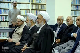 مراسم رونمایی از کتاب «عشق بازی»