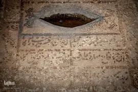 تخت فولاد؛ سرزمین نماد‌ها و نشانه‌ها