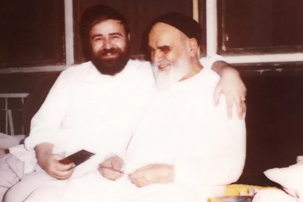 شواهدی از امانتداری مرحوم سیداحمد خمینی در انتقال پیام‌های امام(ره)