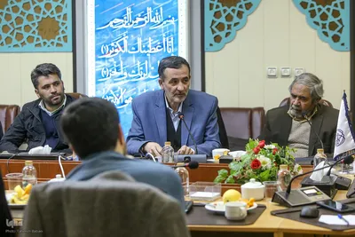 نشست هم‌اندیشی اعضای ستاد راهبری حفظ قرآن با استادان دانشگاهی