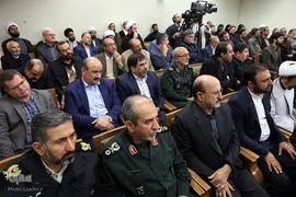 دیدار دست‌اندرکاران کنگره شهدای استان قزوین با رهبر انقلاب