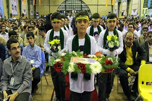 الإعلان عن ممثلي إیران في مسابقة القرآن الدولية لطلاب المدارس