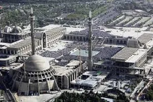 تجهیز 100 تخت بیمارستانی در مصلی تهران