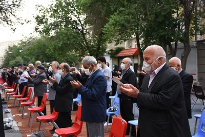 اقامه نماز عید سعید فطر در تبریز