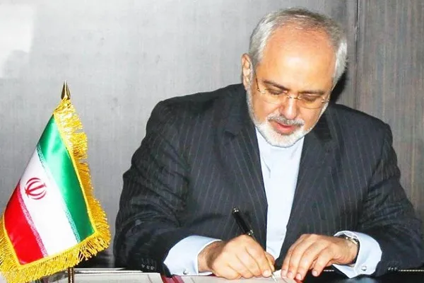 ظریف درگذشت حجت ‎الاسلام والمسلمین خسروشاهی را تسلیت گفت
