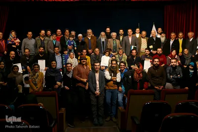 تجلیل از «بهرام محمدی‌فرد» با حضور چهار نسل از عکاسان در اختتامیه سیزدهمین جشنواره عکس دوربین نت