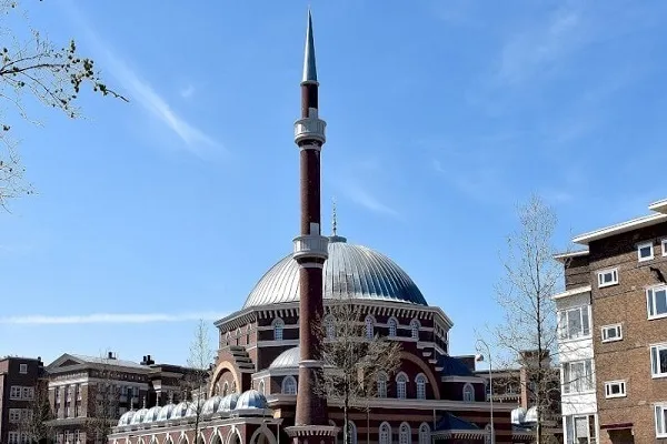 Approbation d'une loi pour fermer les mosquées aux Pays-Bas