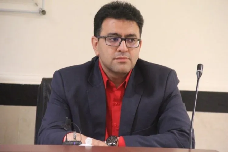 تهیه ماسک از دست‌فروشان تهدید جدی برای سلامتی است