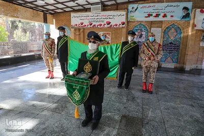 غبارروبی و عطرافشانی گلزار شهدای گمنام شیراز