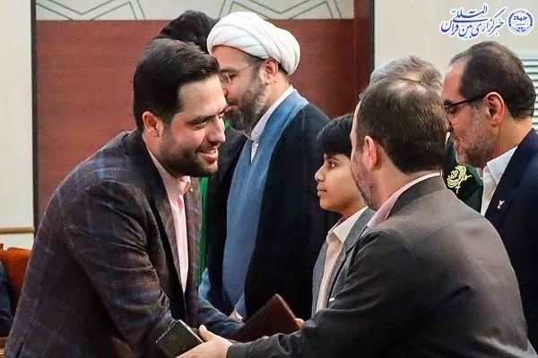 آیین تجلیل از برترین ها و برگزیدگان بیست و نهمین دوره مسابقات سراسری قرآن و عترت بسیج سپاه کربلا مازندران