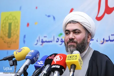حجت‌الاسلام کمال خداداده، رئیس کمیته مساجد ستاد دهه فجر انقلاب اسلامی