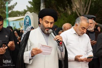 برگزاری مراسم نیایش در گلستان شهدای اصفهان به نیت پیروزی مقاومت فلسطین