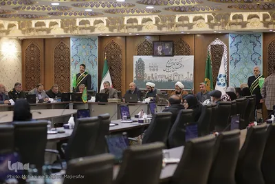همایش ملی تجلیل از واقفین حرم مطهر رضوی در اصفهان