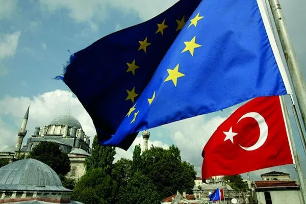 Avrupalılar Müslüman Türkiye'yi AB'de istemiyor