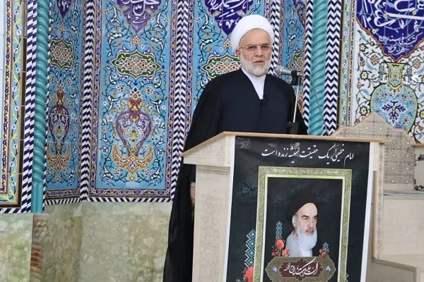 راه و سیره حضرت امام خمینی(ره) همواره ادامه دارد