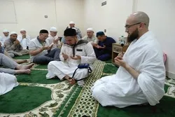 Камиль хазрат Самигуллин встретился с паломниками из Татарстана в Мекке