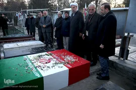 ادای احترام کاروان قرآنی انقلاب به شهدای ۸ سال دفاع مقدس و انقلاب