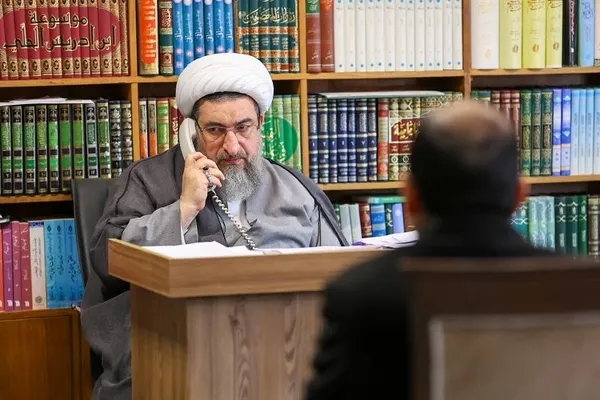 دیدار اقشار مختلف مردم با امام جمعه تبریز