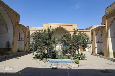 مدرسه علمیه شفیعیه اصفهان