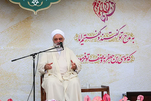 زیارت غدیریه و جامعه کبیره؛ دو یادگار ارزشمند از امام هادی(ع)