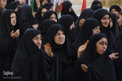 همایش «لبیک یا حسین» در گلزار شهدای روستای هیو