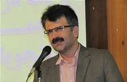 بانک مرکزی استقلال لازم برای ساماندهی مؤسسات مالی را داراست