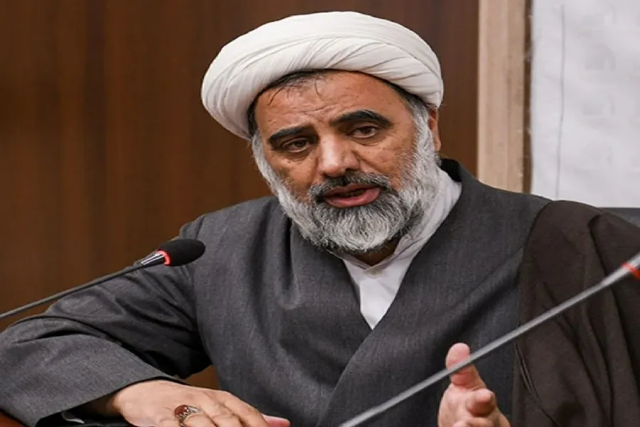 هنر «عمان سامانی» انتقال باطن کربلا به ساحت فهم عقلانی است