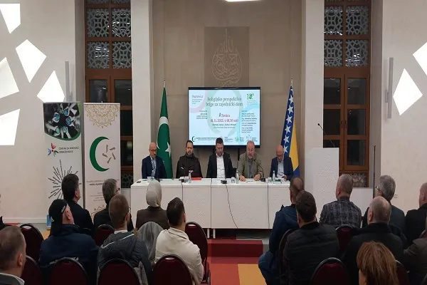 إقامة مائدة مستديرة تناقش دور القيم الدينية في تعزيز الوعي البيئي في البوسنة