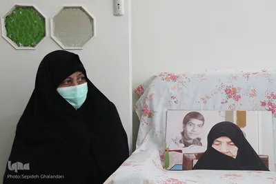 دیدار مسئولان با خانواده خبرنگار شهید محمدرضا فرهادی